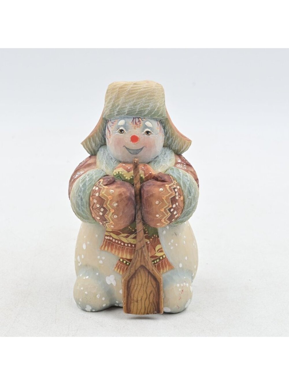 G. DeBrekht Little Helper Snowman Figurine Whimsical Snowman Series 2002